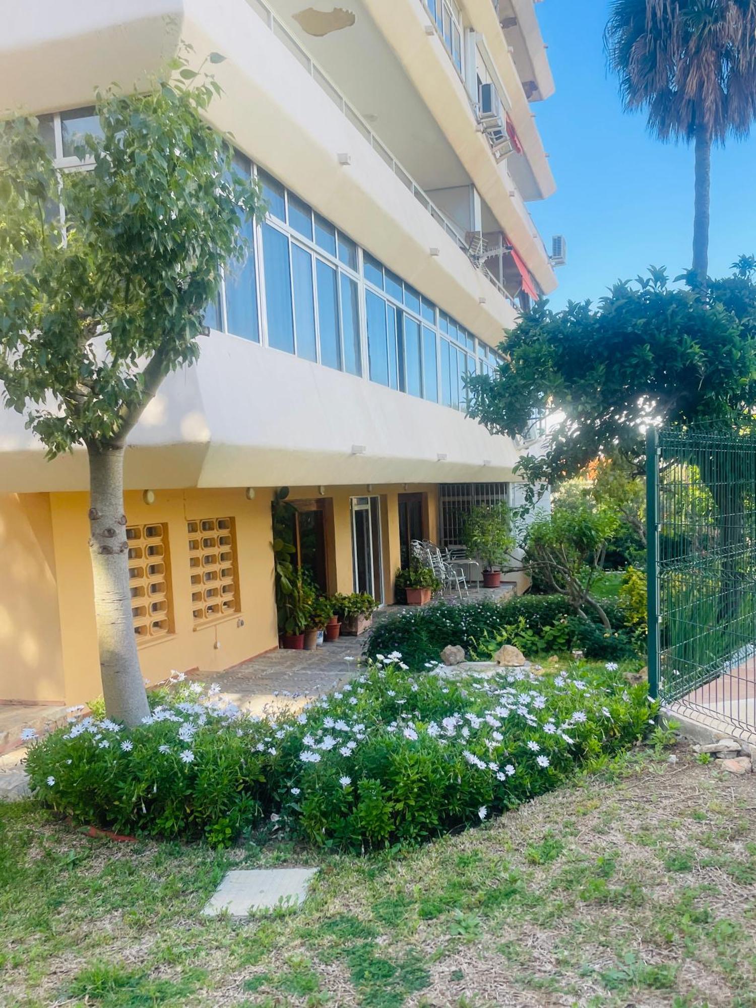 Estudio Nuevo Y Con Piscina Benalmádena Extérieur photo